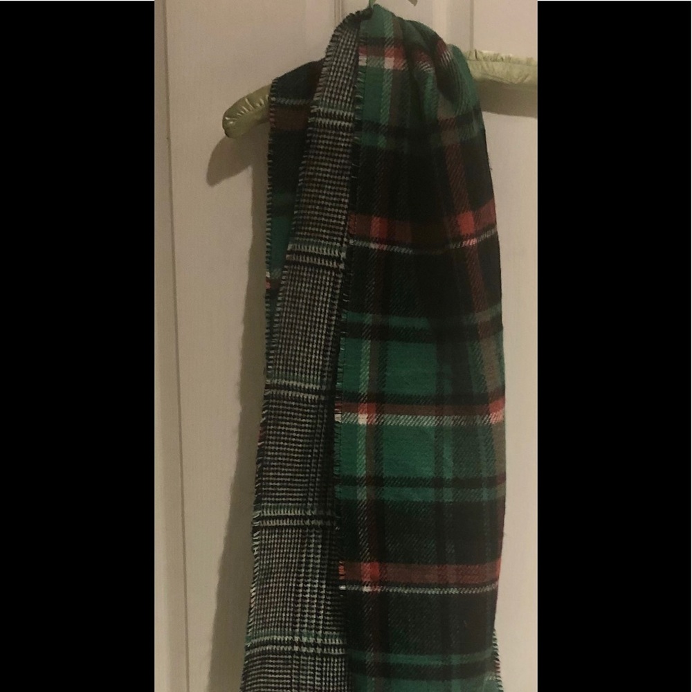 TOPSHOP Plaid Scarf Reversible New With Tags